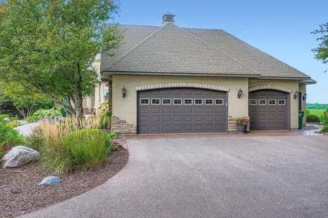 6260 Broadview Drive Prior Lake MN 55372