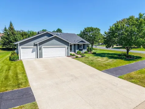 17077 Toronto Avenue SE Prior Lake MN 55372