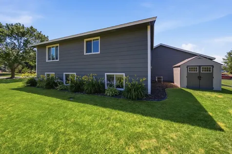 17077 Toronto Avenue SE Prior Lake MN 55372