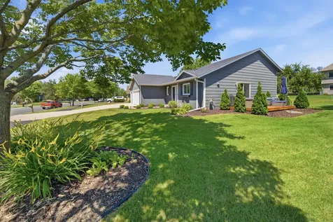 17077 Toronto Avenue SE Prior Lake MN 55372