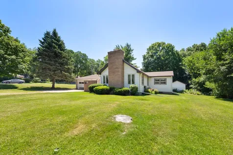 403 9th Street W Northfield MN 55057
