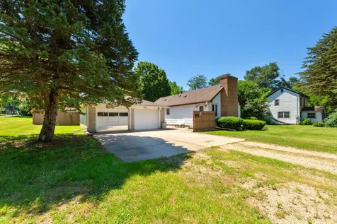 403 9th Street W Northfield MN 55057