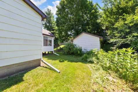 403 9th Street W Northfield MN 55057