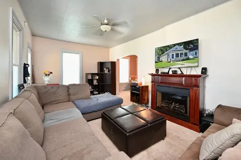 617 W Howard Street Winona MN 55987