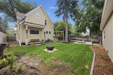 1202 4th Street N Fargo ND 58102