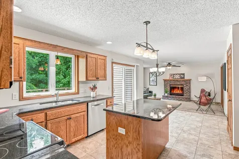 1722 Orchard Drive Woodbury MN 55125
