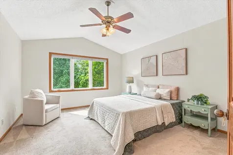 1722 Orchard Drive Woodbury MN 55125