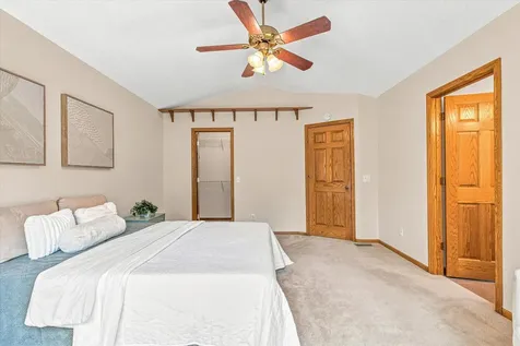 1722 Orchard Drive Woodbury MN 55125