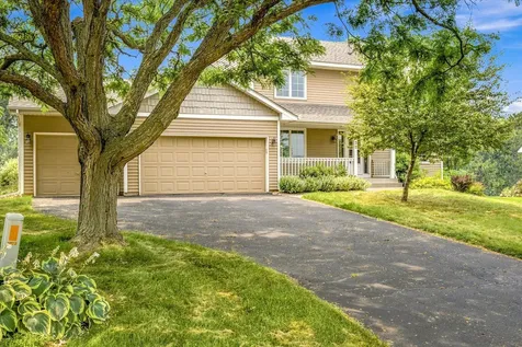 1722 Orchard Drive Woodbury MN 55125