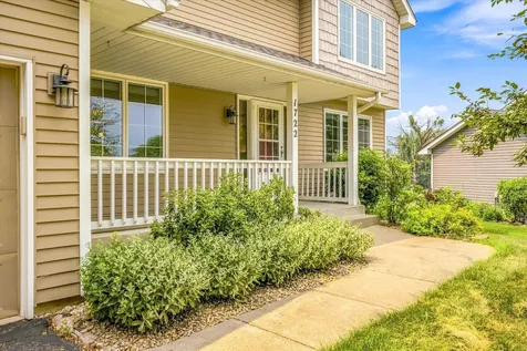 1722 Orchard Drive Woodbury MN 55125