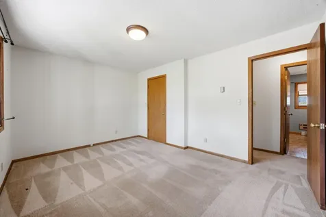 3385 119p Avenue SE Valley City ND 58072