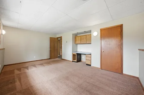 3385 119p Avenue SE Valley City ND 58072