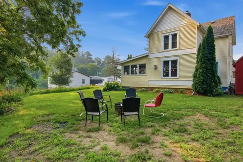 610 Washington Avenue Wabasha MN 55981