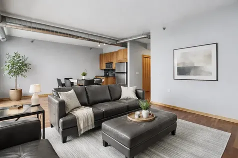1211 Lagoon Avenue Minneapolis MN 55408