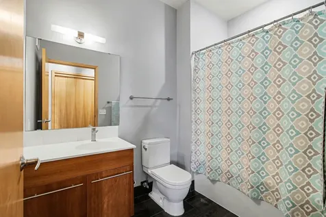 1211 Lagoon Avenue Minneapolis MN 55408