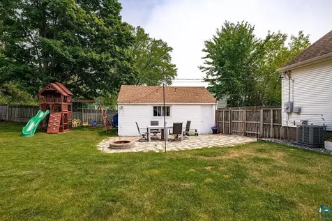 19 E Buffalo Street Duluth MN 55811