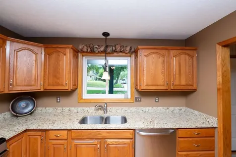 9094 Jensen Avenue S Cottage Grove MN 55016