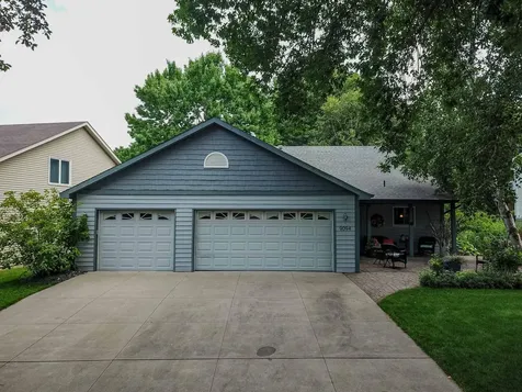 9094 Jensen Avenue S Cottage Grove MN 55016