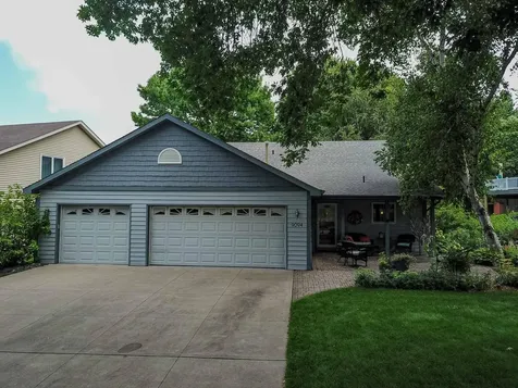 9094 Jensen Avenue S Cottage Grove MN 55016
