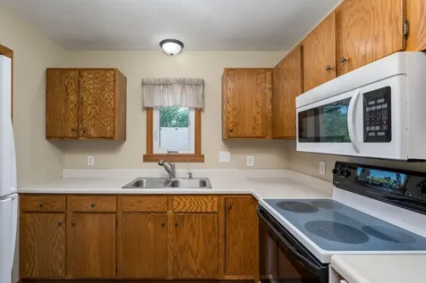 1655 Valley View Drive Mankato MN 56003
