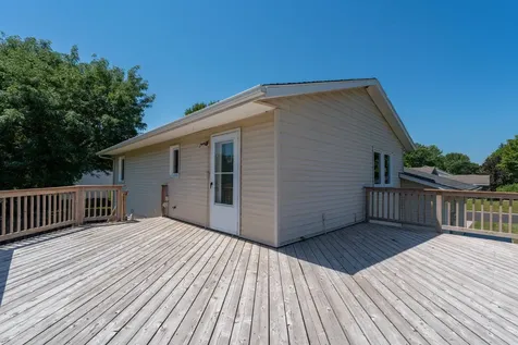1655 Valley View Drive Mankato MN 56003