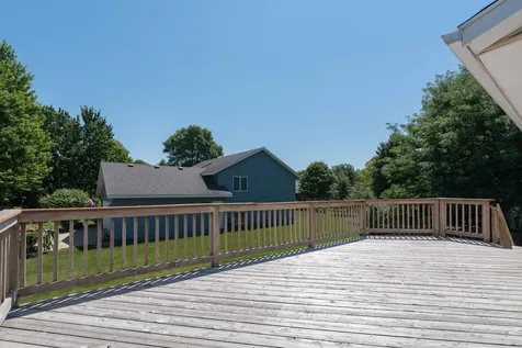 1655 Valley View Drive Mankato MN 56003