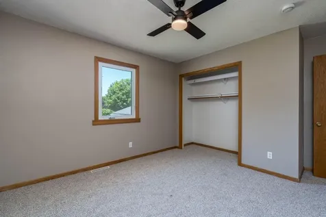 1655 Valley View Drive Mankato MN 56003