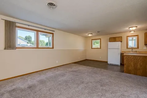 1655 Valley View Drive Mankato MN 56003
