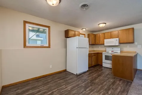 1655 Valley View Drive Mankato MN 56003