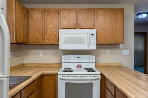 1655 Valley View Drive Mankato MN 56003