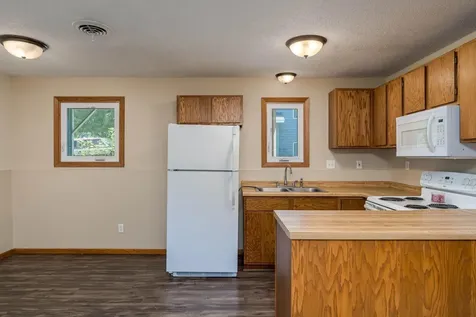 1655 Valley View Drive Mankato MN 56003