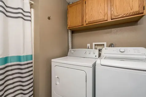 1655 Valley View Drive Mankato MN 56003