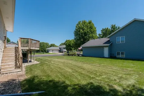 1655 Valley View Drive Mankato MN 56003