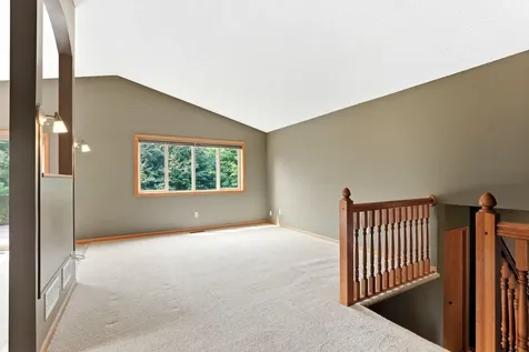 1548 Cedar Drive SE Cambridge MN 55008
