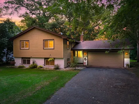 7989 Eastwood Road Mounds View MN 55112