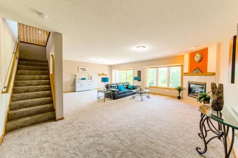 15157 Crestone Circle Rosemount MN 55068