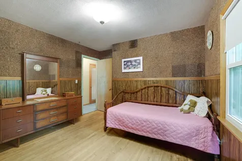1826 Alameda Street Roseville MN 55113