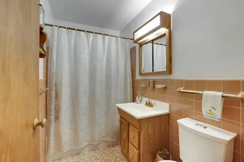 1826 Alameda Street Roseville MN 55113