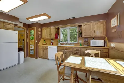 1826 Alameda Street Roseville MN 55113