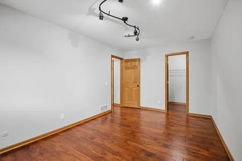 645 Portland Place Burnsville MN 55337
