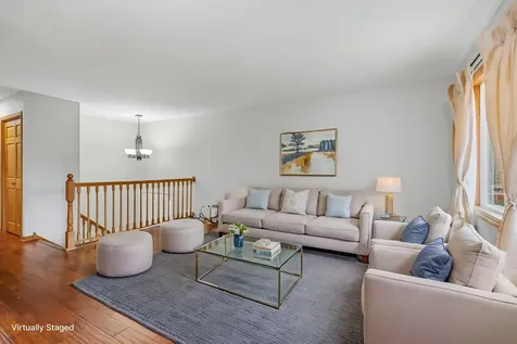 645 Portland Place Burnsville MN 55337