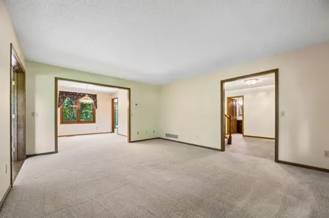 6306 Crackleberry Trail Woodbury MN 55129