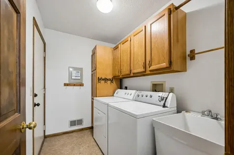 6306 Crackleberry Trail Woodbury MN 55129