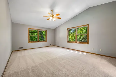 6306 Crackleberry Trail Woodbury MN 55129