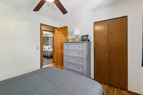 2006 River Hills Drive Burnsville MN 55337