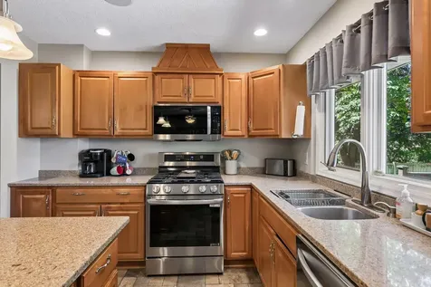 2006 River Hills Drive Burnsville MN 55337