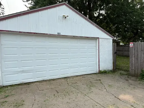 821 Howard Street N Saint Paul MN 55119