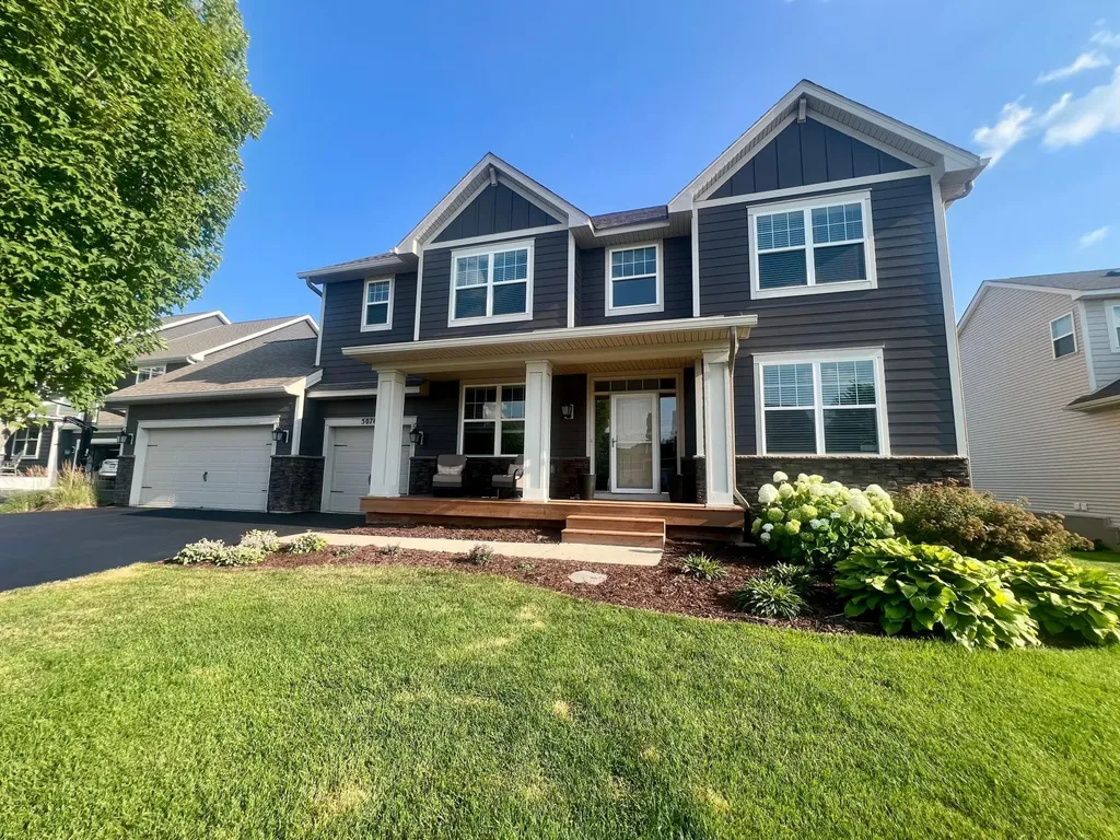 5076 151st Street W Apple Valley MN 55124