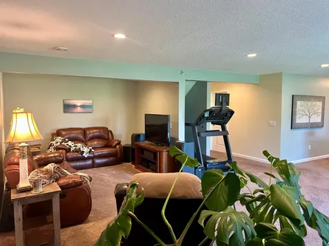 5076 151st Street W Apple Valley MN 55124