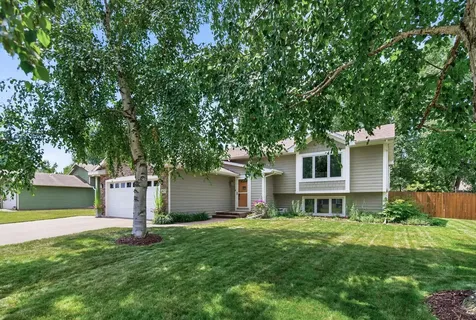 1415 Sycamore Lane N Plymouth MN 55441